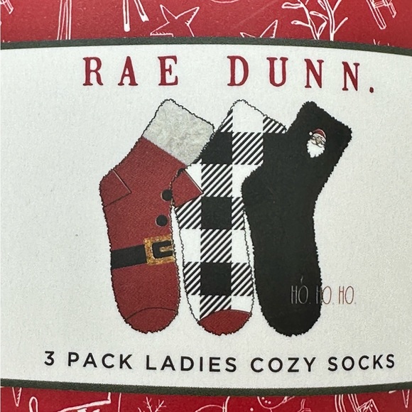 🎄Rae Dunn Cozy Christmas Socks - Picture 2 of 6